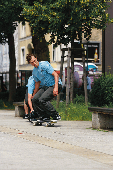 Rick Howard / Fakie Frontside Feeble Frontside Halfcab Out - Seq by Thomas Gentsch