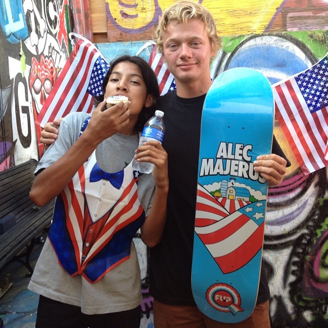 Alec Majerus ist neuer Pro auf FLIP Skateboards!