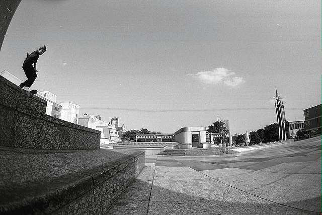 Thomas Weber / Frontside Flip Baustelle Berlin - Seq by Thomas Gentsch